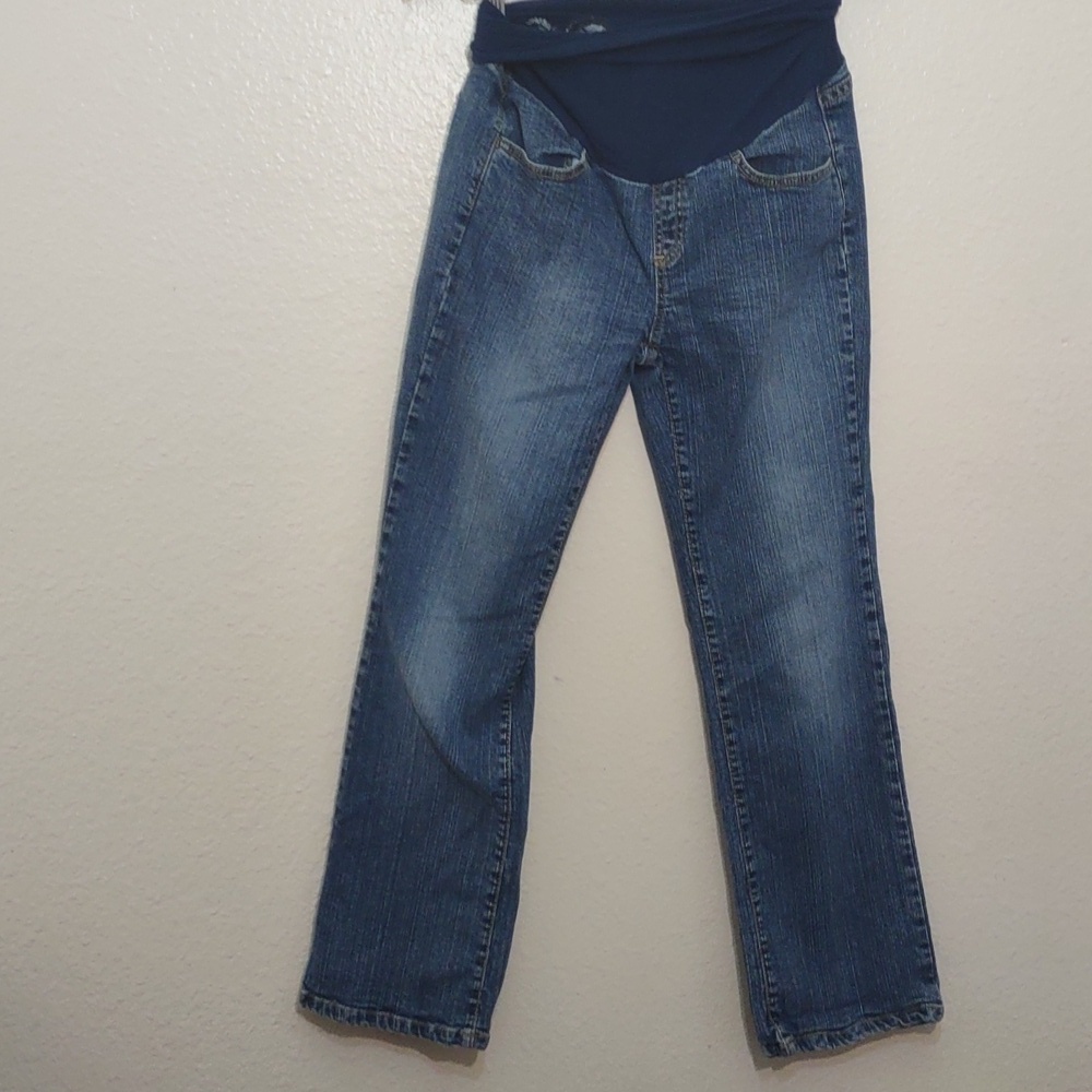 SLIGHTLY USED MATERNITY JEANS SIZE SMALL